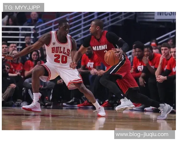 CCTV直播湖人对决公牛精彩赛事回顾与分析