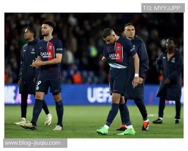 巴塞罗那对阵巴黎圣日耳曼精彩回顾与赛后分析